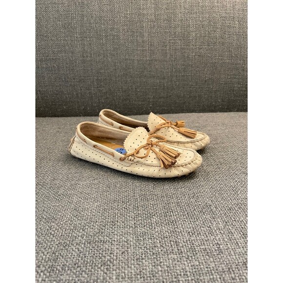 Cream Leather Coach Moccasins 6.5 - Picture 2 of 10